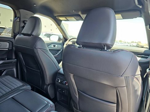 New 2026 Ford Explorer ST-Line RWD image 13