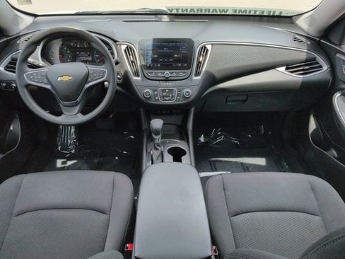 Used 2024 Chevrolet Malibu LS FWD image 15
