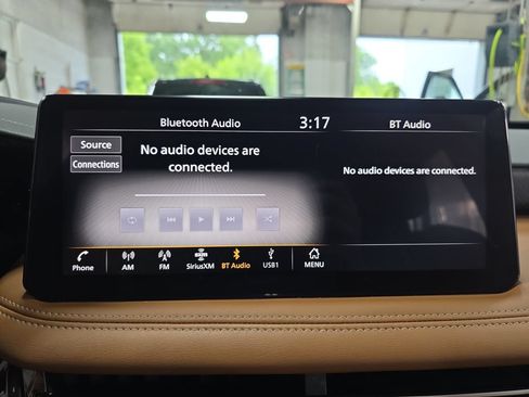 Used 2023 INFINITI QX60 Sensory AWD/4WD image 22