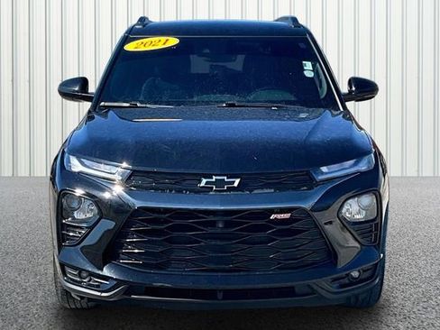 Used 2021 Chevrolet TrailBlazer RS w/ Convenience Package image 3