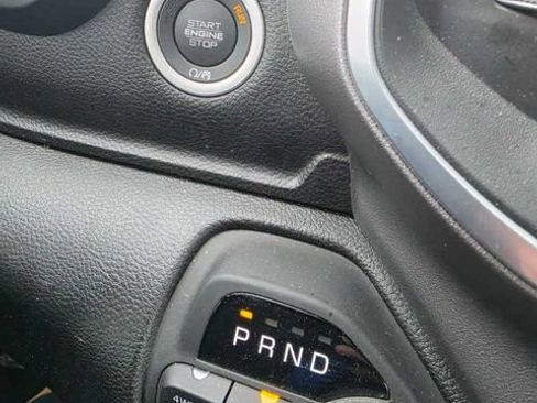 Used 2025 RAM 1500 Big Horn AWD/4WD image 18