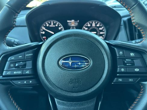 Certified 2025 Subaru Crosstrek 2.5i Limited w/ Crosstrek Mirror Package image 26
