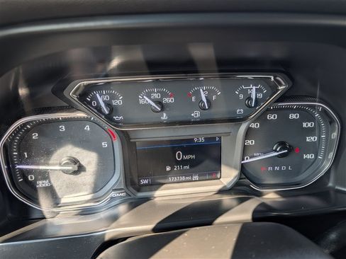 Used 2021 GMC Sierra 2500 SLE w/ SLE Value Package; AWD/4WD image 27