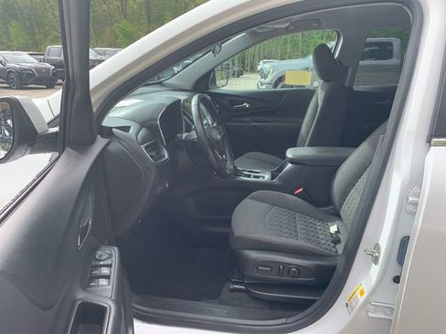 Used 2024 Chevrolet Equinox LT AWD/4WD image 29