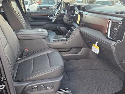 New 2026 GMC Sierra 2500 Denali w/ Technology Package image 15