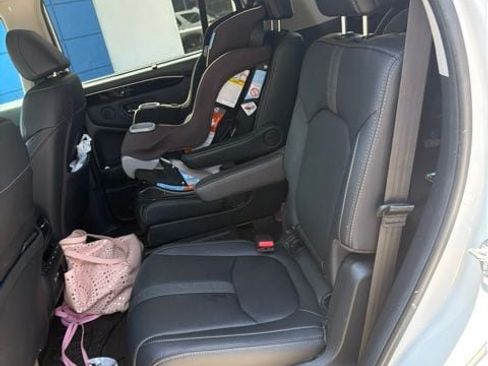 Used 2023 Honda Pilot EX-L image 12