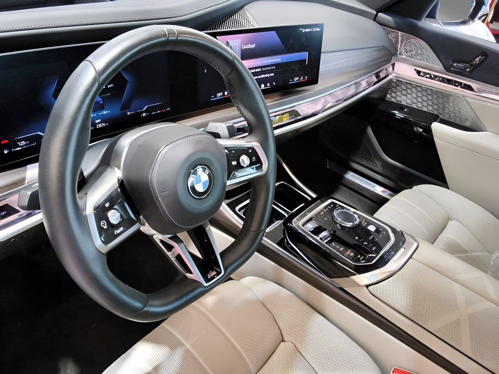 Used 2023 BMW 760i xDrive w/ Executive Package AWD/4WD image 14