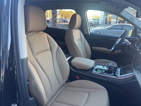 New 2025 Audi Q7 3.0T Premium Plus image 13