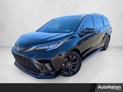 Used 2021 Toyota Sienna XSE