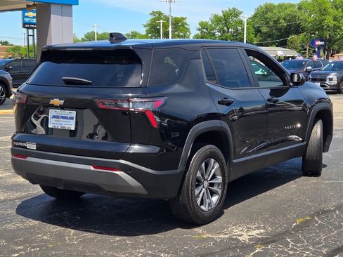 Certified 2025 Chevrolet Equinox LT FWD image 12