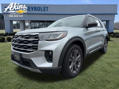 Used 2025 Ford Explorer Active w/ Active Comfort Package