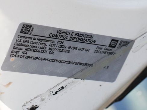 Used 2024 Chevrolet Silverado 2500 LT image 13