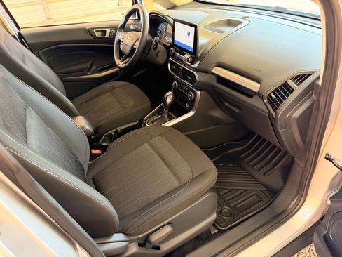 Used 2021 Ford EcoSport SE FWD image 26