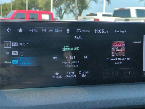 Used 2022 Genesis GV70 2.5T w/ Select Package image 13