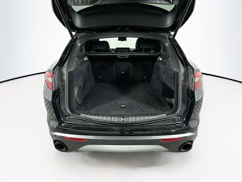 Used 2022 Alfa Romeo Stelvio Ti image 31
