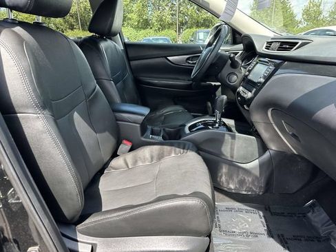 Used 2016 Nissan Rogue SL w/ SL Premium Package AWD/4WD image 9
