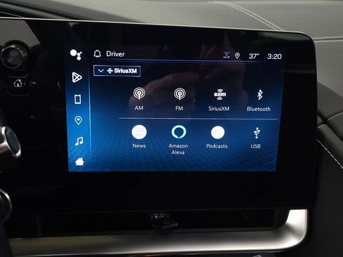 Used 2024 Chevrolet Corvette Stingray Coupe w/ Z51 Performance Package image 27