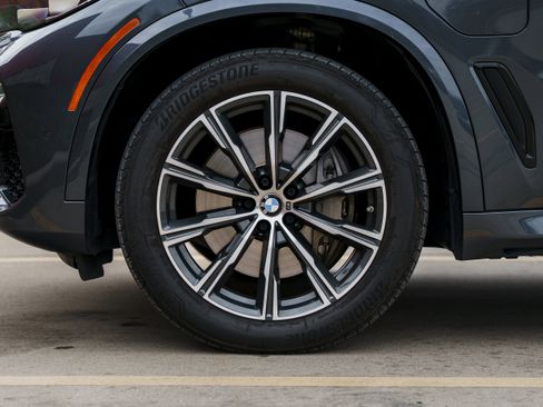 Used 2021 BMW X5 xDrive45e w/ M Sport Package image 29