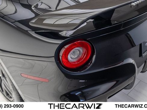 Used 2014 Ferrari F12 Berlinetta RWD image 20