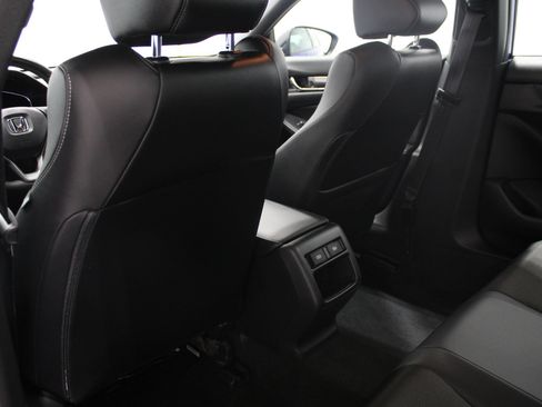 Used 2022 Honda Accord Sport image 16