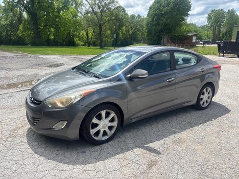 Used 2012 Hyundai Elantra Limited w/ Technology Pkg 5 FWD image 1