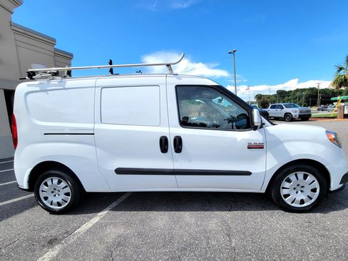Used 2019 RAM ProMaster City Tradesman SLT image 11