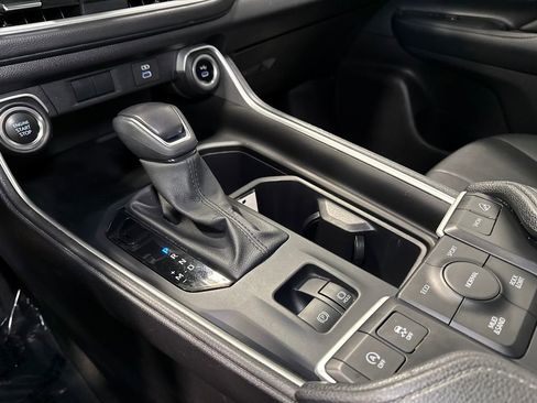 Used 2025 Toyota Grand Highlander AWD image 23
