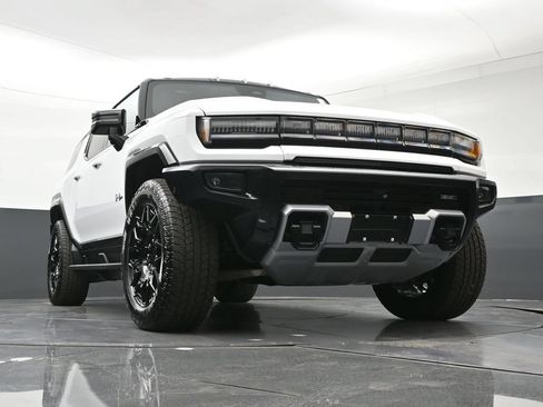 Used 2026 GMC Hummer EV SUV AWD/4WD image 31