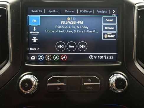 Used 2021 GMC Sierra 1500 AT4 w/ Technology Package AWD/4WD image 14