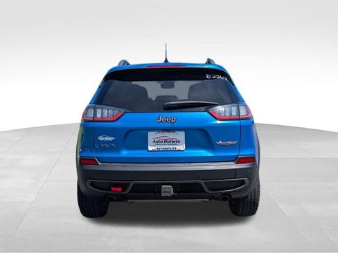 Used 2021 Jeep Cherokee Trailhawk w/ Comfort/Convenience Group AWD/4WD image 7