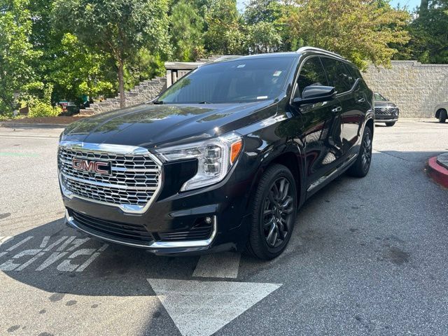 Used 2023 GMC Terrain Denali w/ Black Diamond Edition AWD/4WD image 3