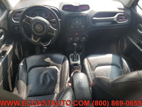 Used 2016 Jeep Renegade Limited image 8