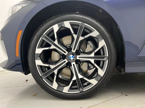 Used 2026 BMW 330i xDrive Sedan w/ Premium Package AWD/4WD image 23
