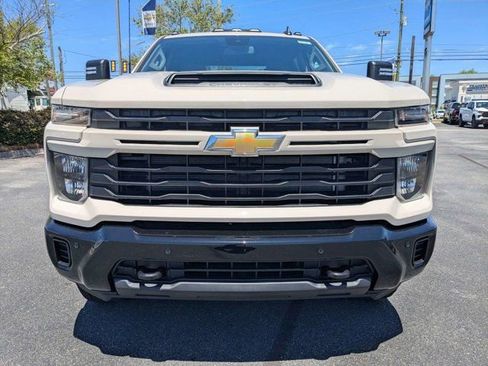 New 2026 Chevrolet Silverado 2500 Custom w/ Custom Value Package AWD/4WD image 8