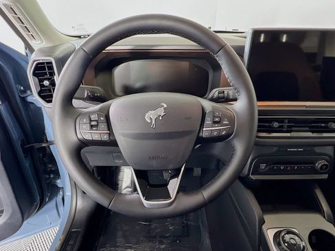 New 2026 Ford Bronco Sport Outer Banks w/ Outer Banks Tech Package+ AWD/4WD image 8