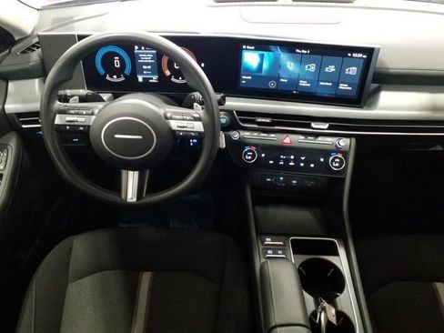 Used 2025 Hyundai Sonata SEL FWD image 3