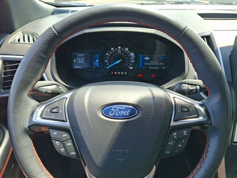 Used 2023 Ford Edge ST-Line w/ Cargo Accessory Package AWD/4WD image 22