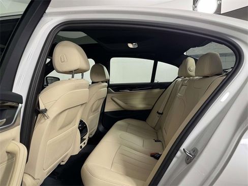 Used 2023 BMW 530i xDrive w/ Convenience Package image 34