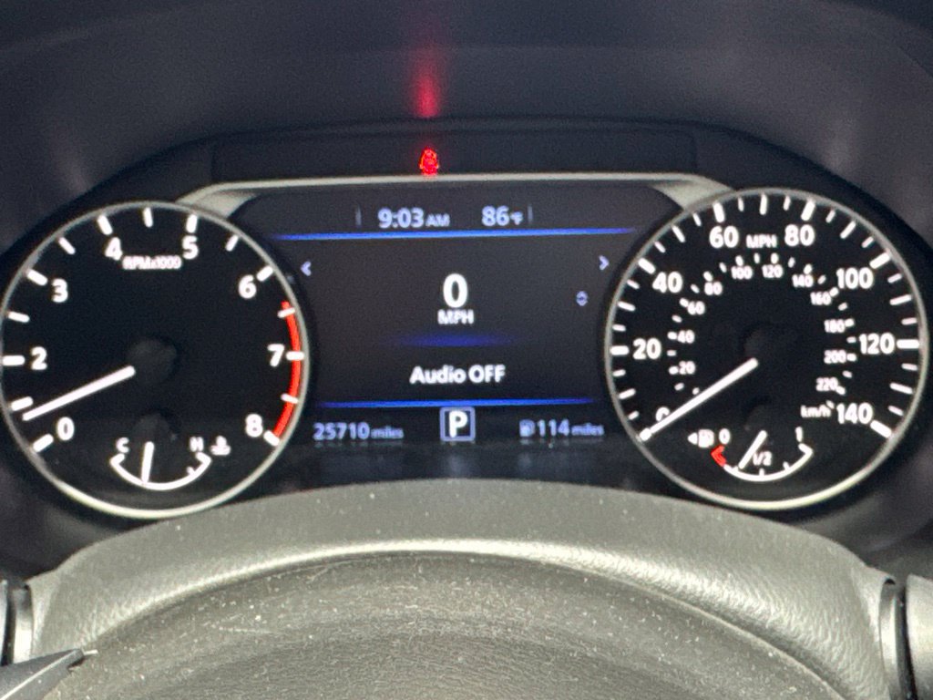 Used 2024 Nissan Altima 2.5 SV FWD image 11