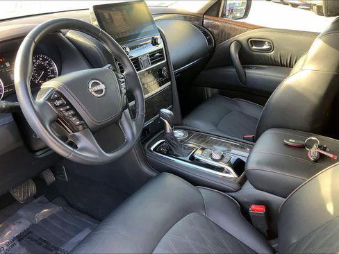 Used 2023 Nissan Armada Platinum w/ Captain's Chairs Package image 16