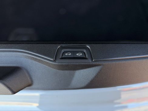 Certified 2024 BMW X5 M60i image 30