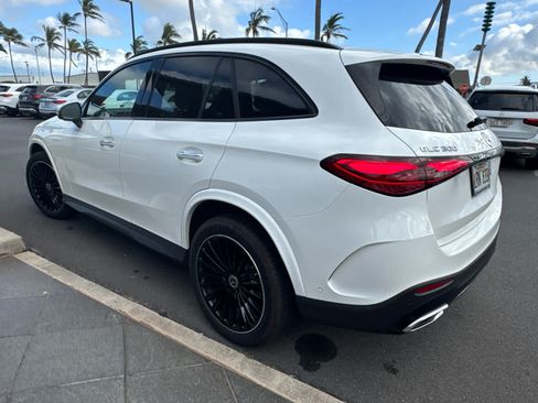 Used 2026 Mercedes-Benz GLC 300 image 10