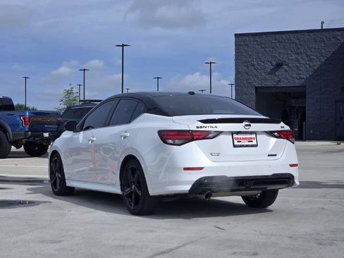 Certified 2023 Nissan Sentra SR w/ Midnight Edition Package FWD image 4