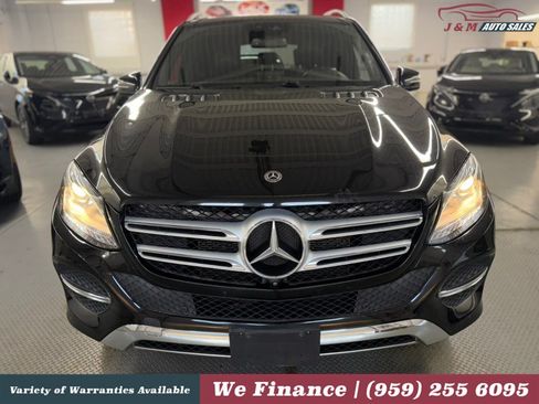 Used 2018 Mercedes-Benz GLE 350 4MATIC image 3