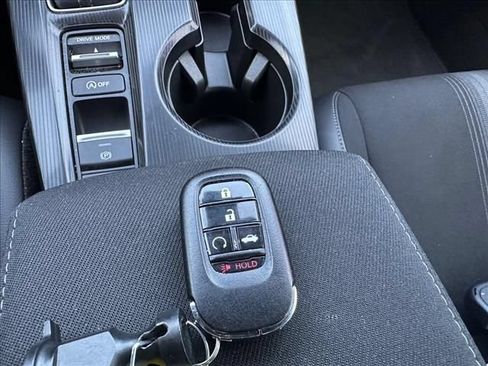 Used 2024 Honda Civic Sport image 29