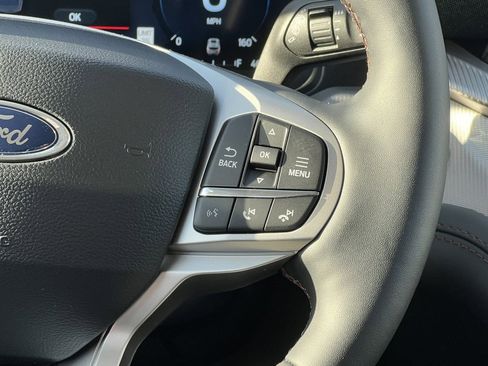 New 2026 Ford Explorer Active w/ Active Comfort Package image 17