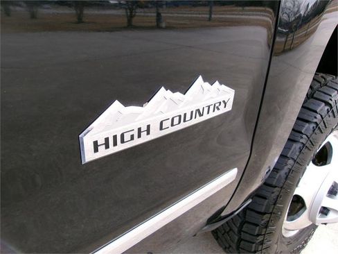 Used 2019 Chevrolet Silverado 3500 High Country w/ Duramax Plus Package image 9