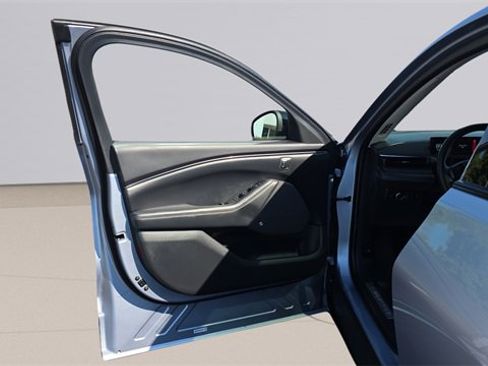 Used 2022 Ford Mustang Mach-E Premium image 20