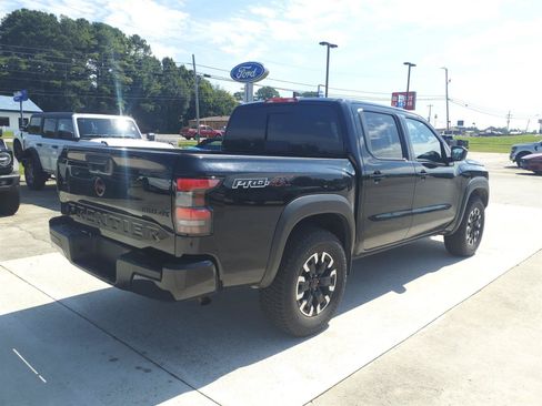 Used 2024 Nissan Frontier PRO-4X AWD/4WD image 5