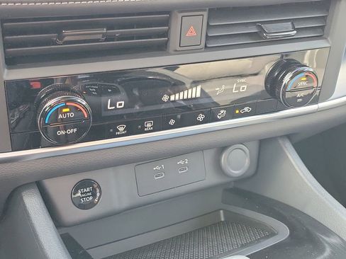 New 2026 Nissan Rogue SV image 35